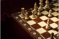 SZACHY SENATOR (42x42cm) - klasyczne drewniane szachy idealne na prezent SZACHY SENATOR (42x42cm) - klasyczne drewniane szachy idealne na prezent